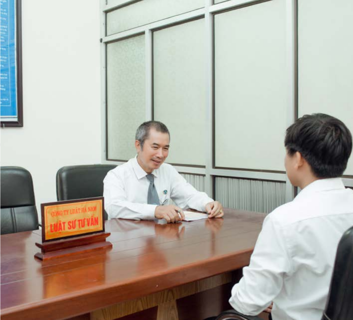 Dịch vụ tư vấn luật